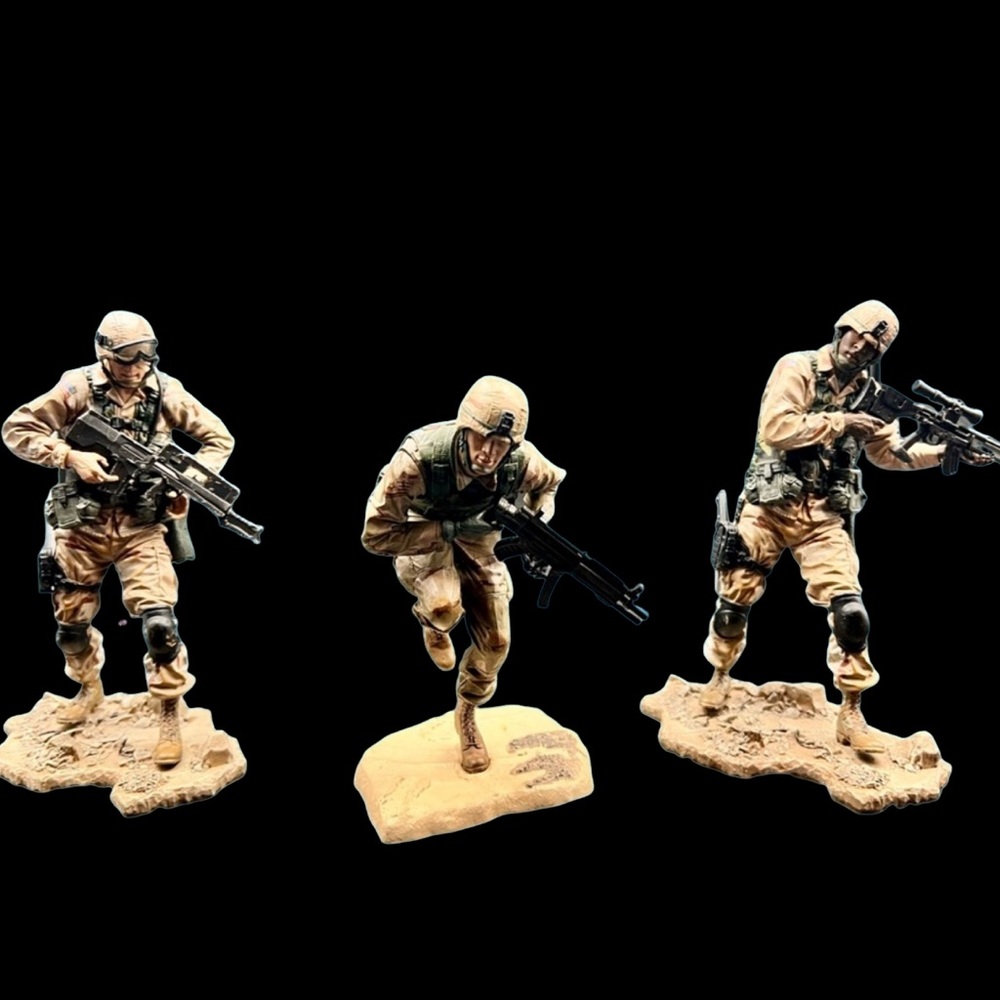 McFarlane’s Military Army Desert Infantry Action Figures- Series Debut Lot of 3